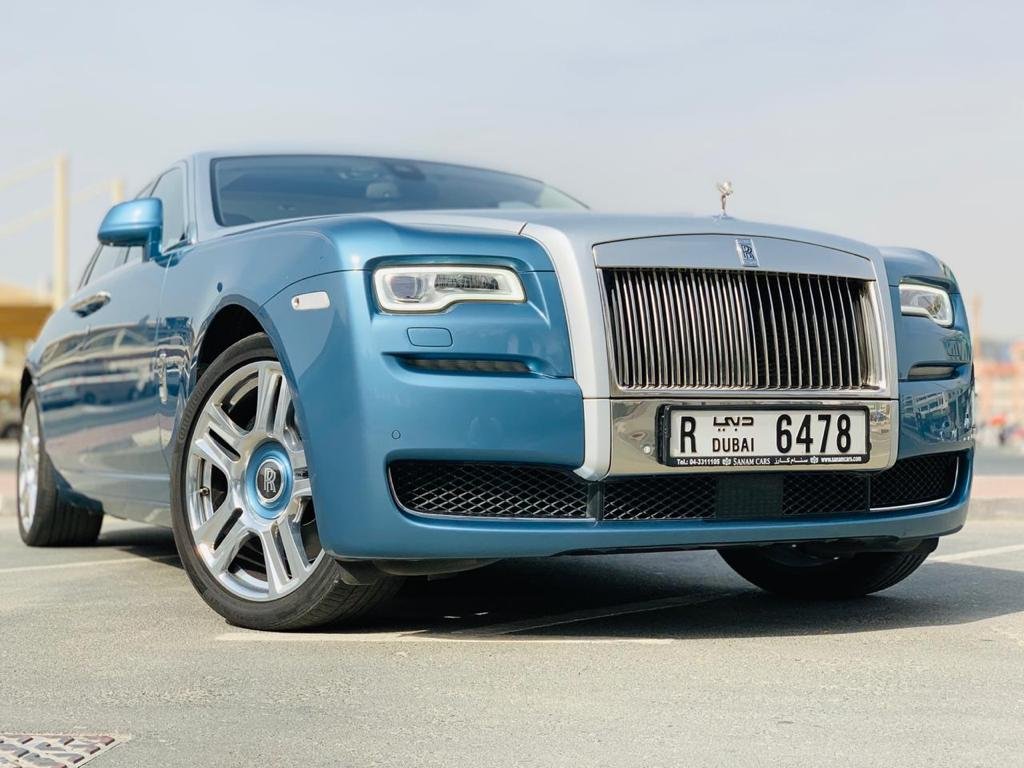 استئجار Rolls Royce Ghost  فى دبي
