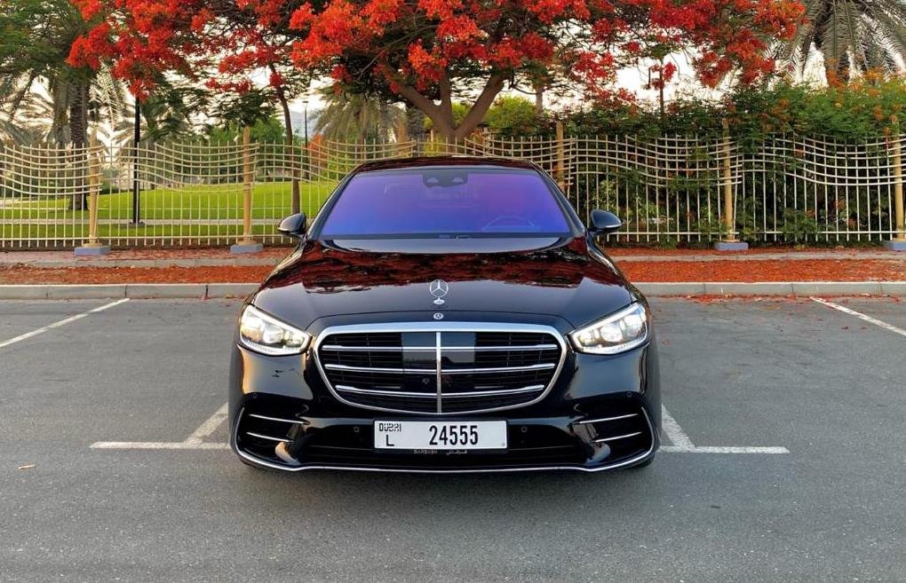 استئجار Mercedes S500 فى دبي