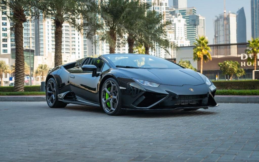 استئجار Lamborghini Huracan Evo Spyder فى دبي