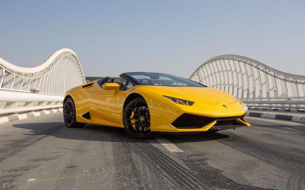 استئجار  Lamborghini Huracan Evo Spyder فى دبي