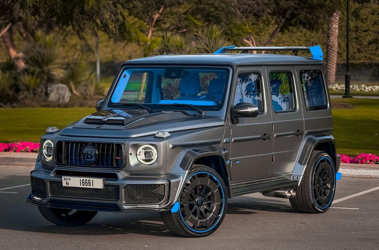 استئجار Mercedes G Brabus 900 فى دبي