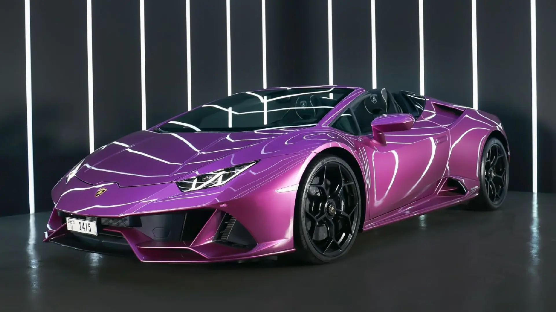 استئجار Lamborghini Huracan Evo Spyder Purple فى دبي