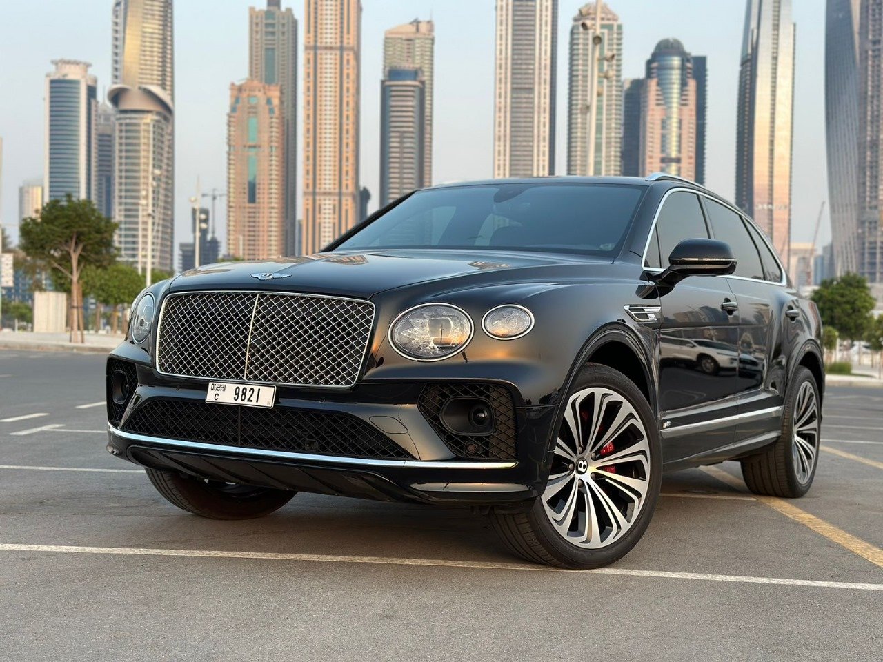 استئجار Bentley Bentayga Black Edition فى دبي