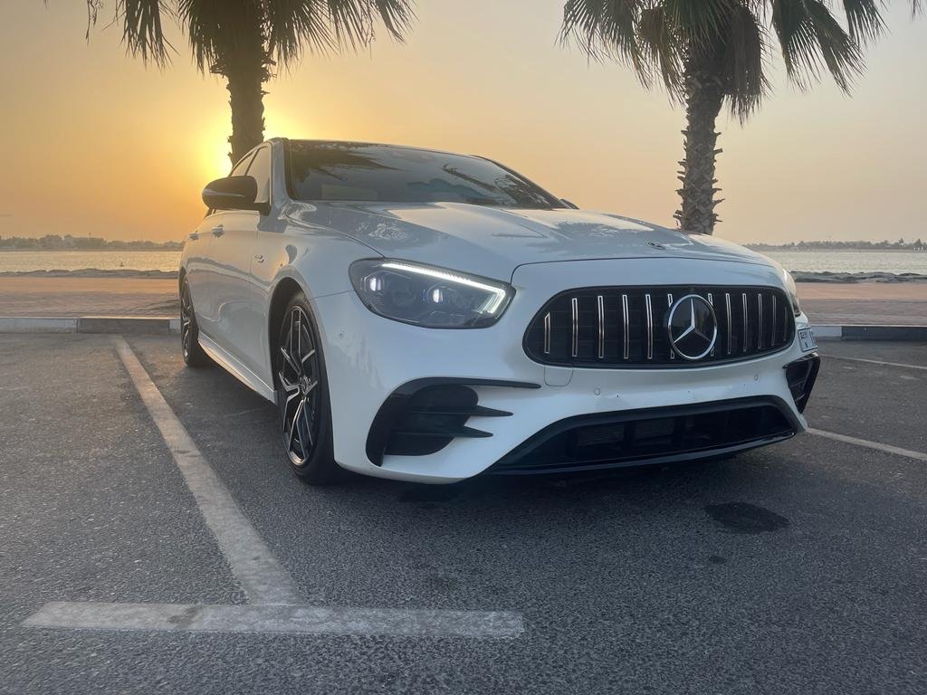 استئجار Mercedes Benz AMG E53 S White فى دبي
