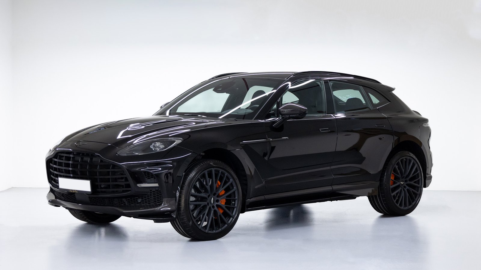 استئجار Aston Martin DBX 707 فى دبي