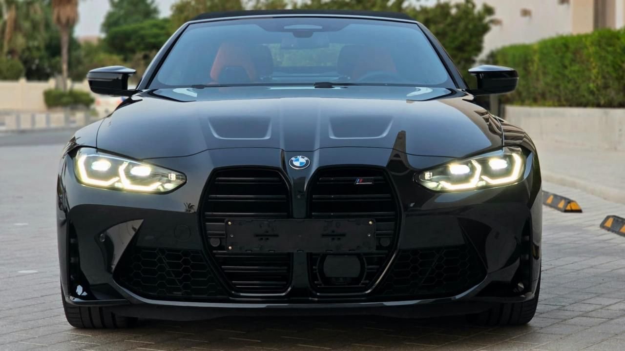 استئجار BMW M4 Competition فى دبي