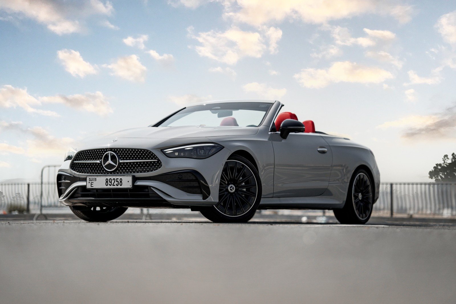 استئجار CLE 200 convertible فى دبي