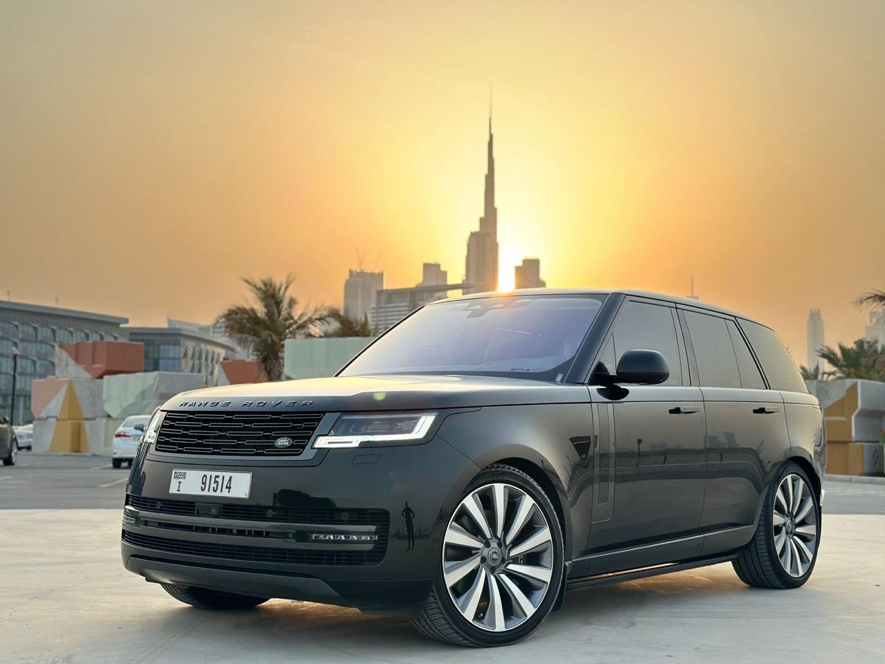 استئجار Land Rover Range Rover Vogue HSE  Autobiography فى دبي