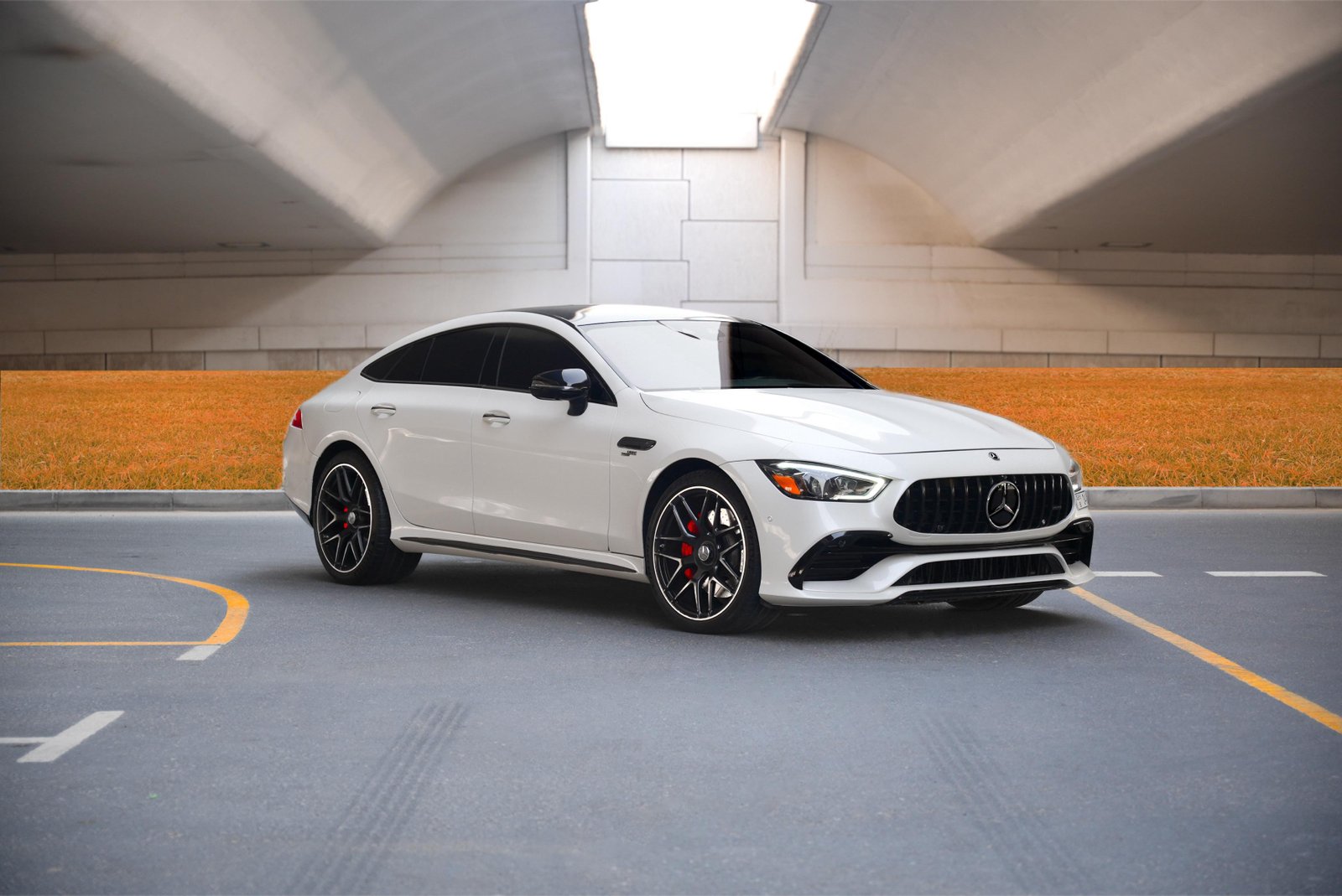 استئجار Mercedes Benz AMG GT 43 فى دبي
