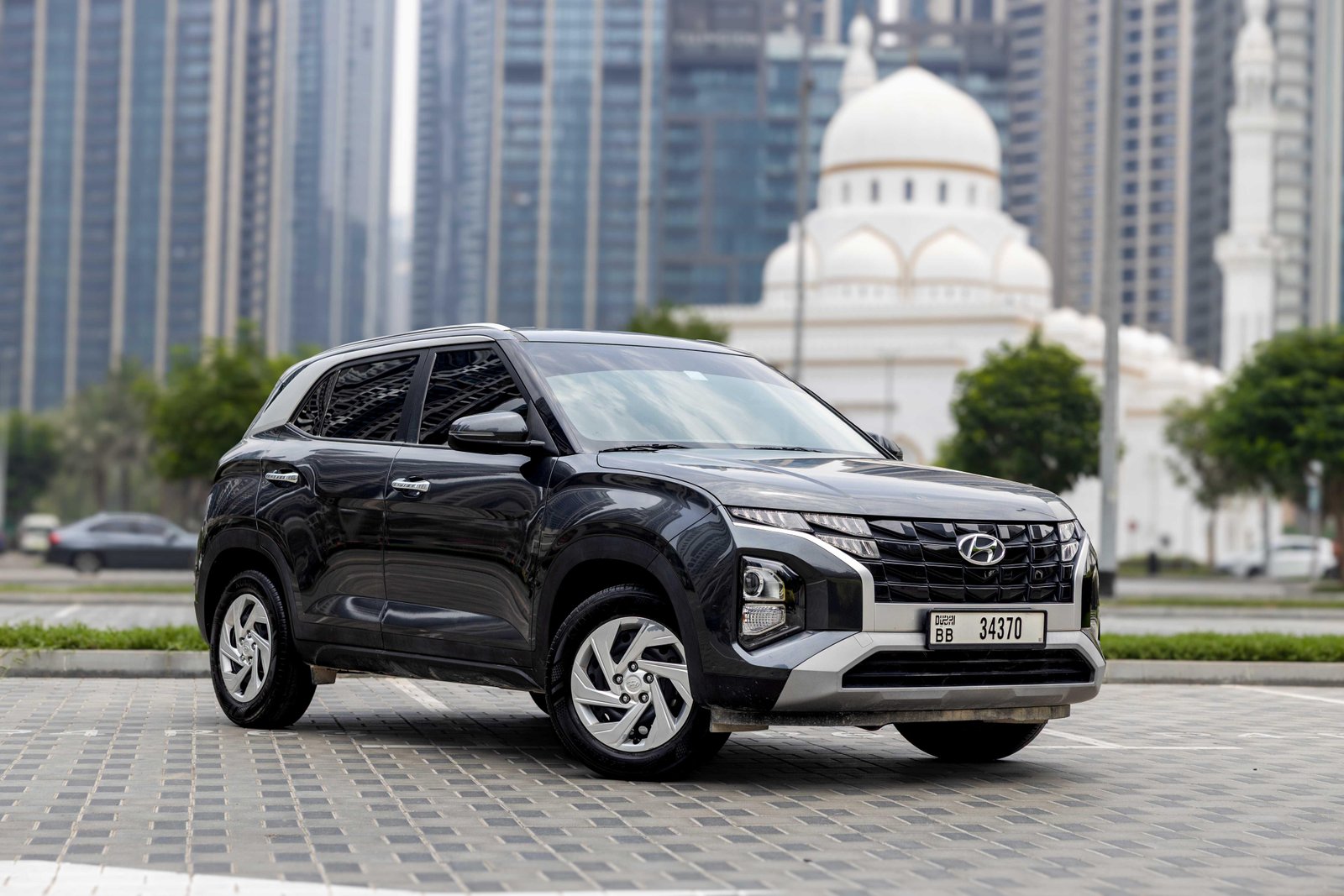 hire Hyundai Creta in dubai