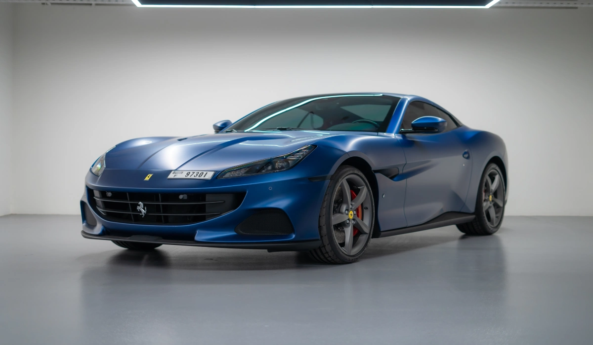 استئجار Ferrari Portofino فى دبي
