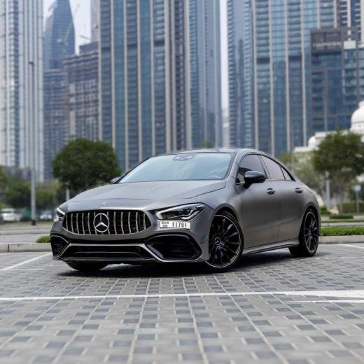 Mercedes Benz CLA 35 AMG