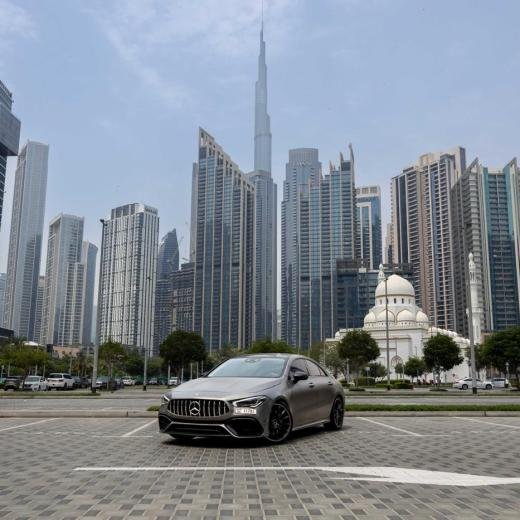 Mercedes Benz CLA 35 AMG